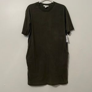 NWT Treasure & Bond Olive Green T-Shirt Dress with Pockets